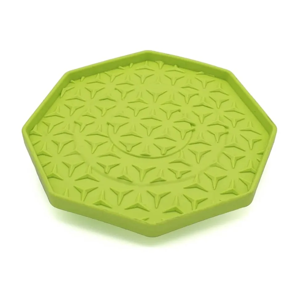 lemodo-ladi-mat-leckmatte-hund-katze-hellgr-n-8-eckig-25-cm-silikon-mit-wobbler- image 1