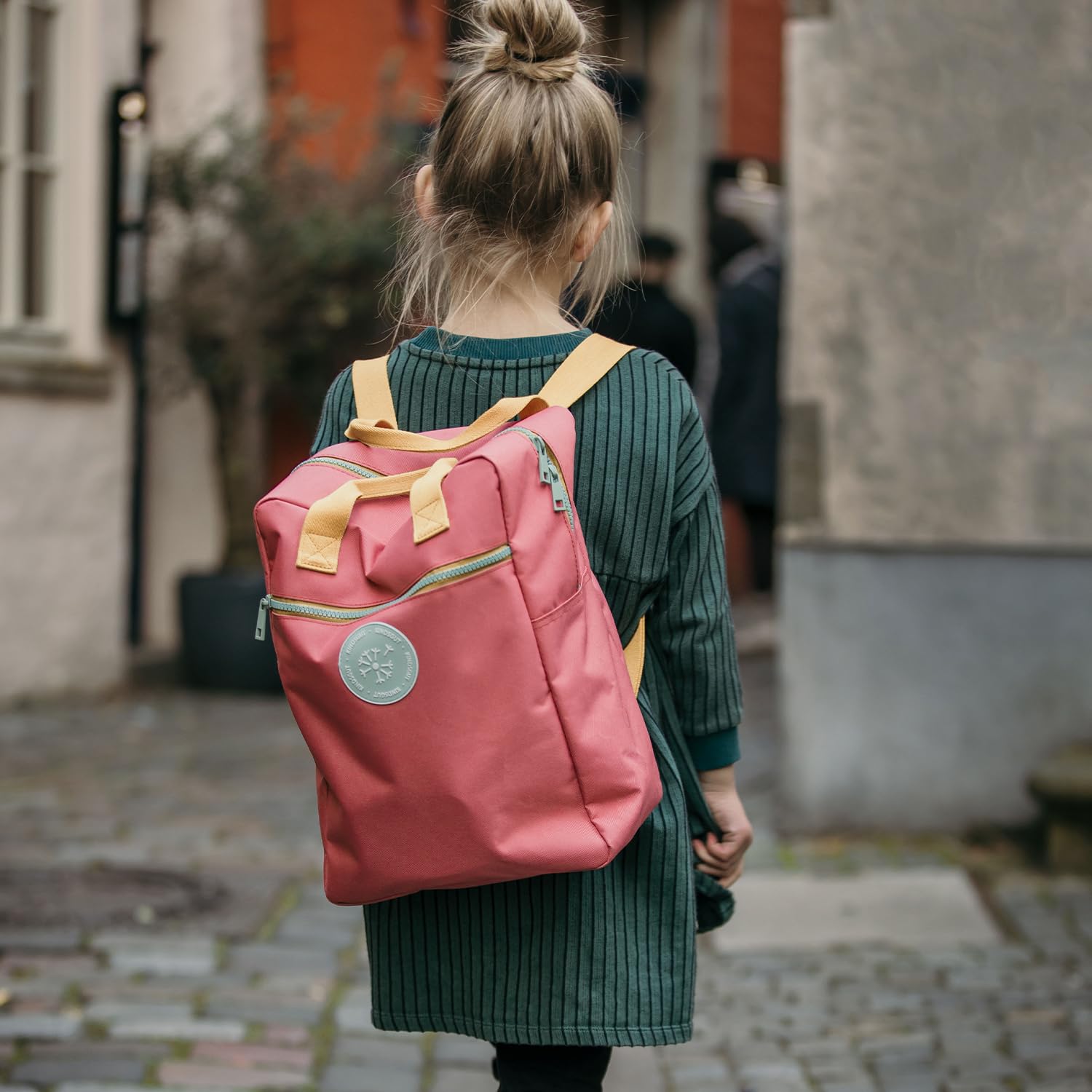 kindsgut-kinderrucksack-maxi-altrosa-recyceltes-pet image 2