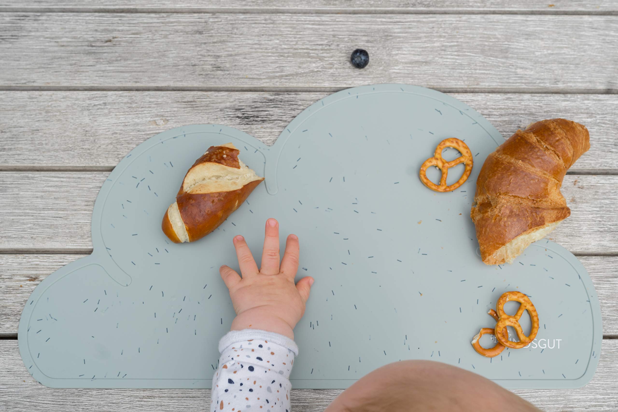 kindsgut-platzdeckchen-tischset-baby-silikon-wolke-aquamarin-streusel image 3