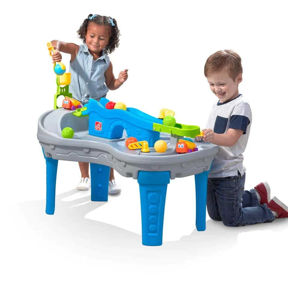 lemodo-step2-ball-buddies-truckin-rollin-spieltisch-aus-kunststoff-mit-b-llen image 1